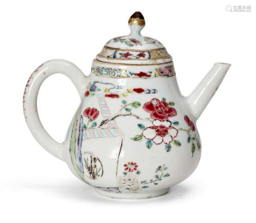 A small Chinese famille rose porcelain teapot, Yongzheng per...