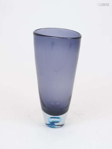 A Murano Sommerso violet and blue glass vase, attributed to ...