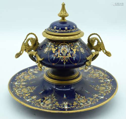 A 19TH CENTURY FRENCH SEVRES PORCELAIN TWIN HANDLED INKWELL ...