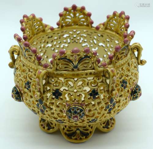 AN ANTIQUE HUNGARIAN MAJOLICA ZSOLNAY PECS BOWL of reticulat...