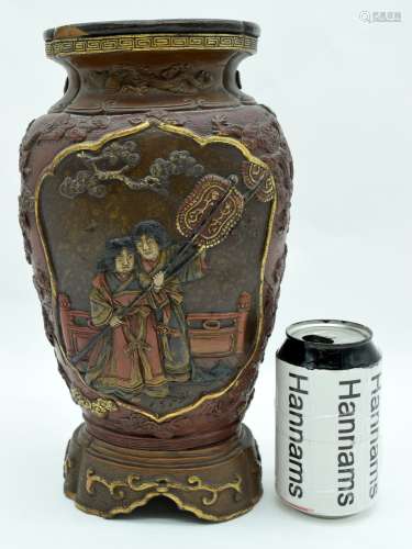 A 19TH CENTURY JAPANESE MEIJI PERIOD LACQUERED POTTERY VASE ...