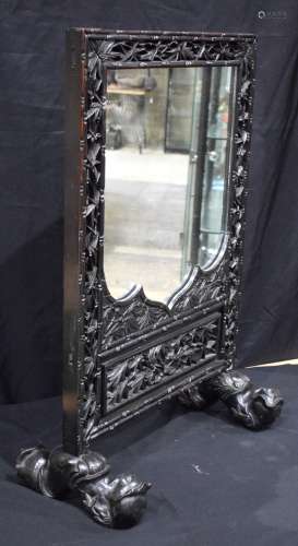 A 19TH CENTURY CHINESE CARVED HONGMU HARDWOOD MIRRORED SCREE...