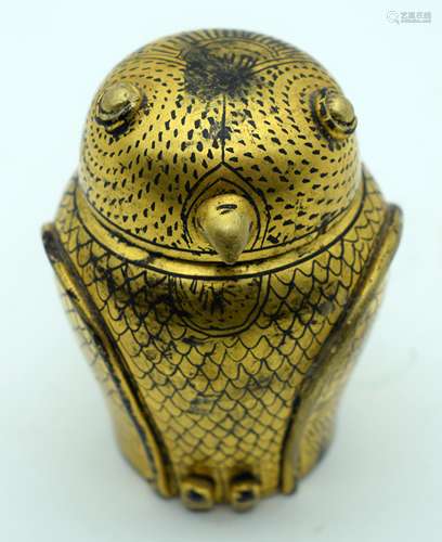 A RARE EARLY 20TH CENTURY INDIAN GILDED LACQUER TEA CADDY in...