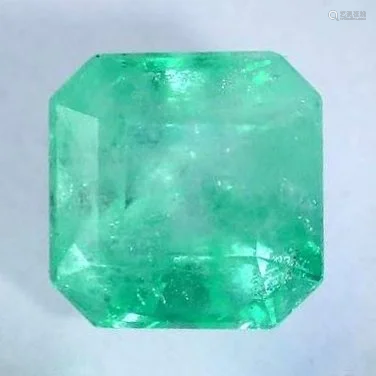 IGI Certified 7.22 ct. Emerald - COLOMBIA