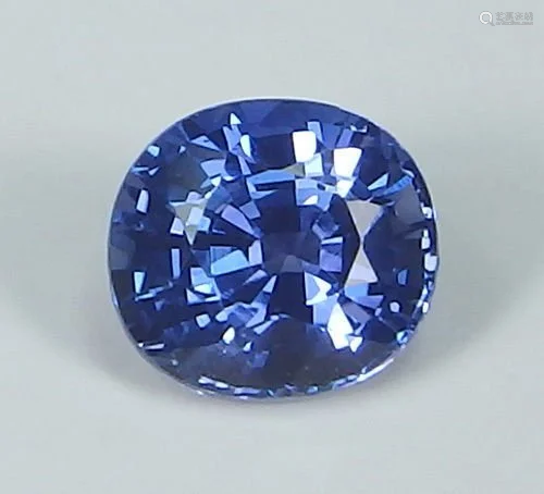 IGI Cert. 0.83ct. Untreated Royal Blue Sapphire KASHMIR