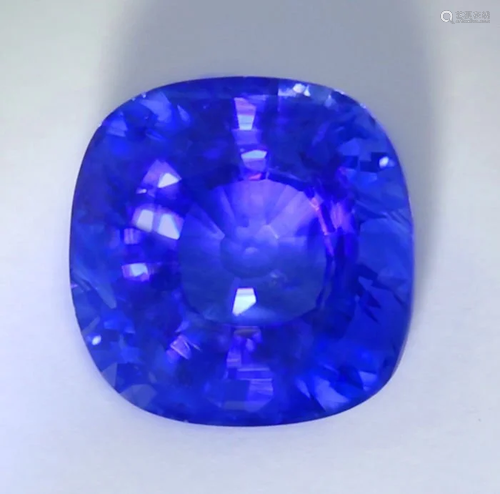 LOTUS Cert. 2.63 ct. Cornflower Blue Sapphire SRI LANKA