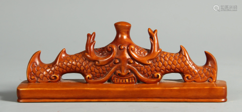 A CHINESE BOXWOOD CARVED BRUSH REST