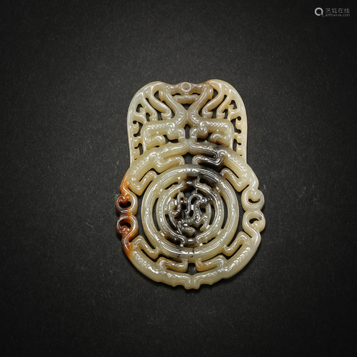 HETIAN JADE ORNAMENT IN QING DYNASTY, CHINA