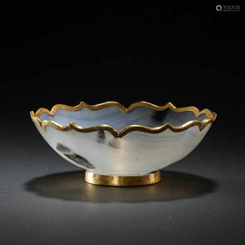 CHINESE LIAO DYNASTY, AGATE BOWL WITH SILVER GILT