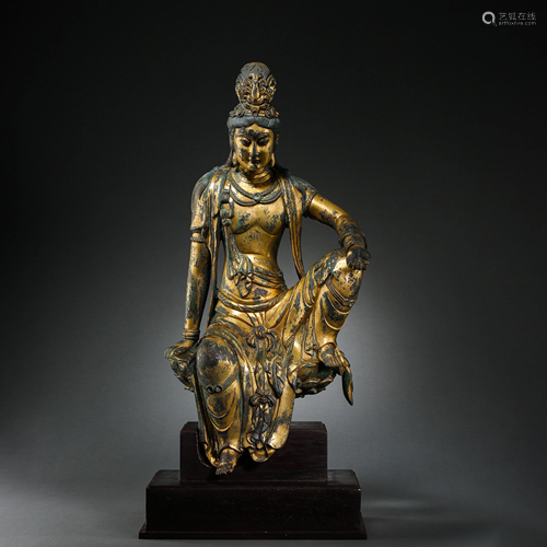 SEATED GUANYIN STATUE, TANG DYNASTY, CHINA