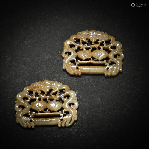 A PAIR OF HETIAN JADE ORNAMENTS, QING DYNASTY, CHI…