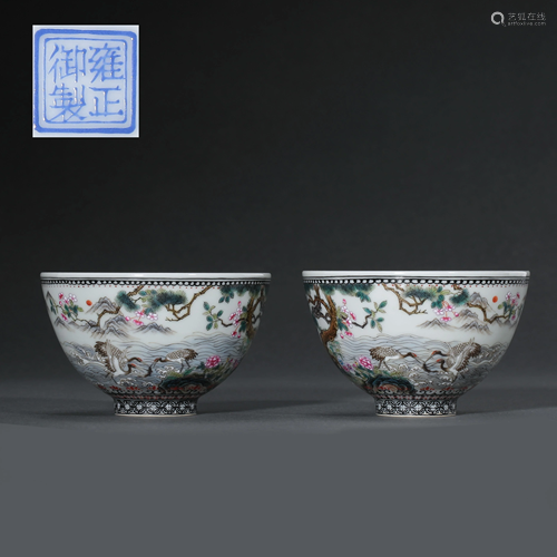 A PAIR OF CHINESE FAMILLE ROSE BOWLS, THE YONGZHENG