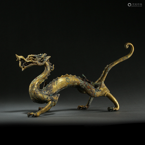 TANG DYNASTY, CHINESE GILT BRONZE DRAGON