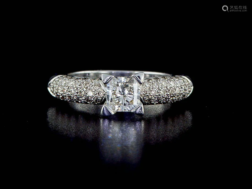 18kt White Gold 1.65 ctw Diamond Ring