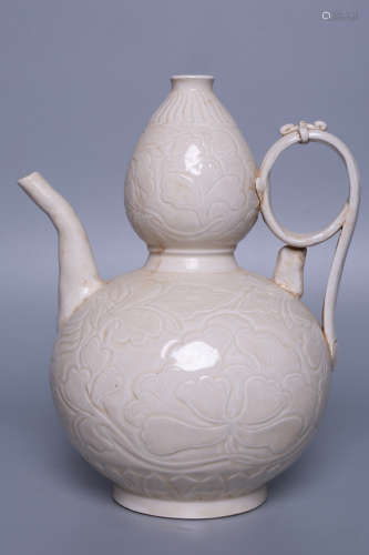 Chinese Ding Wave Porcelain Holding Pot