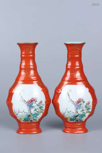 Chinese Pair Of Qing Dynasty Qianlong Coral Red 
