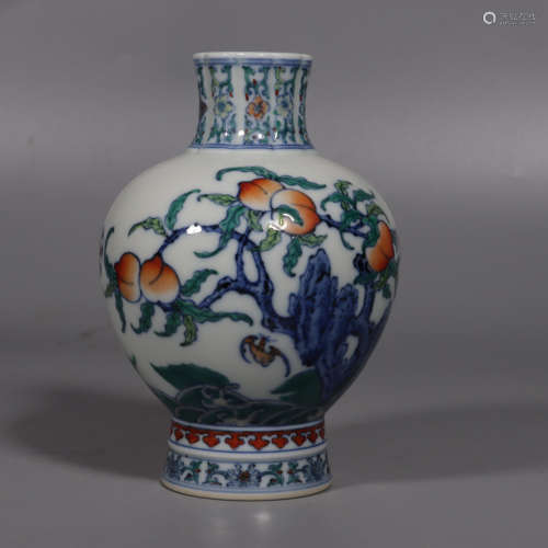 Chinese Qing Dynasty Qianlong Doucai Porcelain Bottle