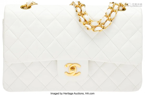 58080: Chanel Vintage White Quilted Calfskin Leather Me