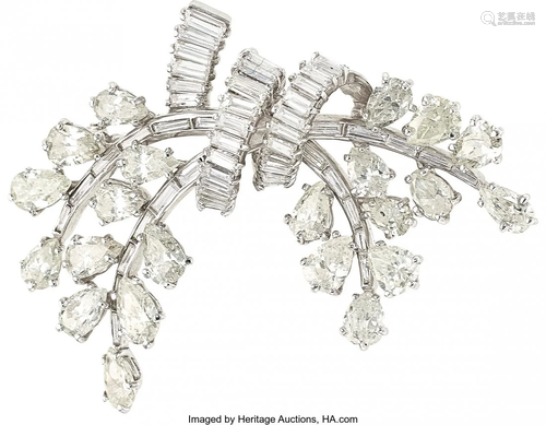 55142: Diamond, Platinum Brooch Stones: Pear-shaped di