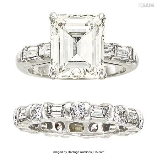 55293: Diamond, Platinum Ring Set Stones: Emerald-cut