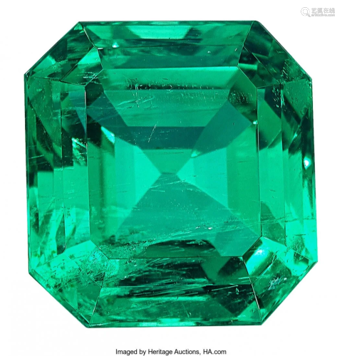 55066: Unmounted Emerald Emerald: Emerald-cut weighin