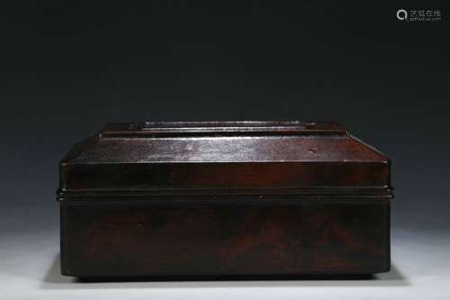 Red Sandalwood Lided Box