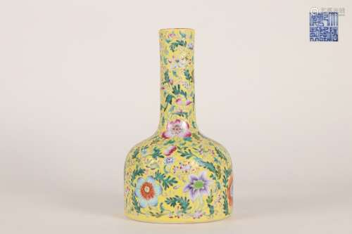 Famille Rose Bell-shaped Vase