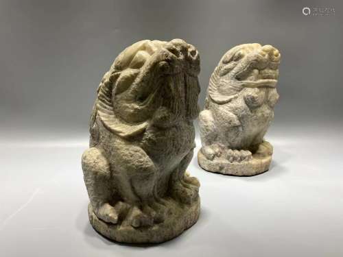 Yuan dynasty,  a pair of marble carved lions