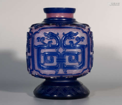 Qing dynasty, QIAN LONG, pink ground blue glaze dragon patte...