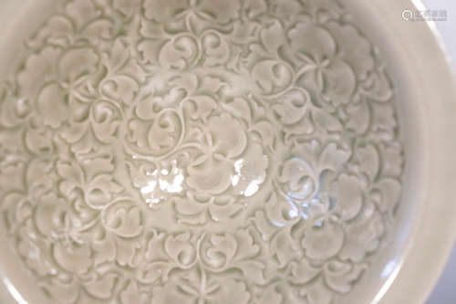 Song dynasty, a large Yaozhou kiln porcelain bowl