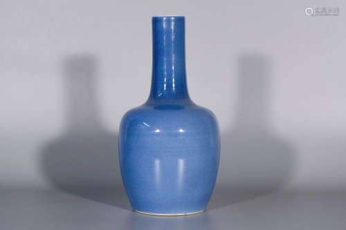 18th century, blue glaze porcelain vase