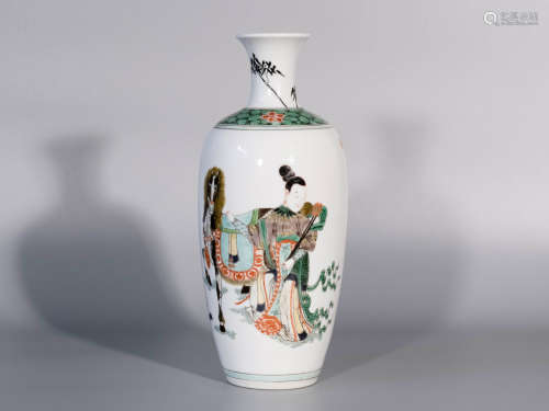 Qing dynasty, KANG XI, wu cai porcelain vase with figure dra...
