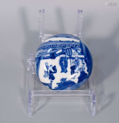 19 Century, blue glaze porcelain figure drawing ink box