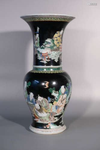 Qing dynasty, black ground famille rose porcelain Zun
