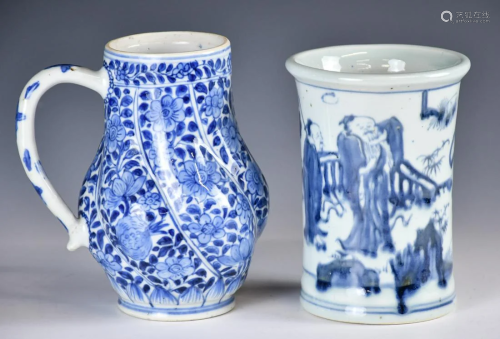 A Group Of Two Blue And White Porcelain Items,Qing
