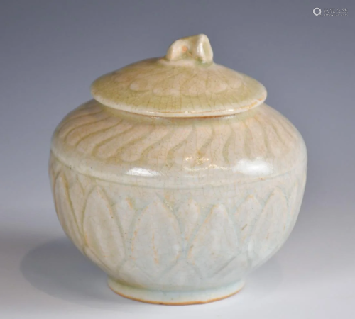 A Longquna Celadon Carved Jar&Cover, Before Ming