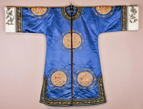 A Blue Ground Silk Women's Robe, Late Qing