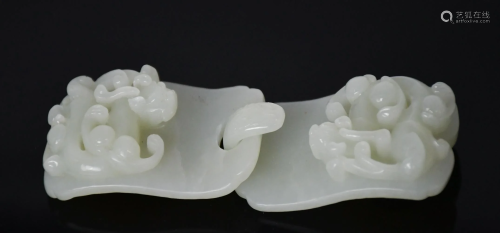 A Carved Jade Belt Buckle, Qing