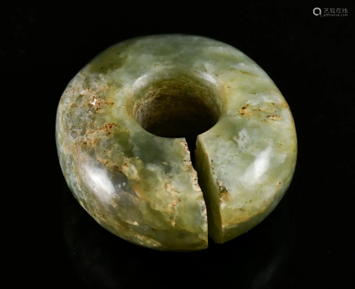 An Archaistic Jade Slit-Ring