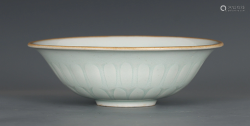 A Hutian Glazed Lobed Bowl