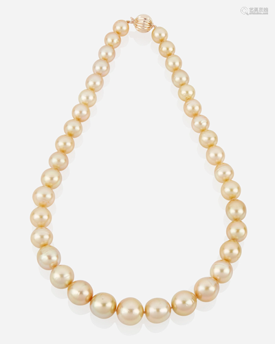 A graduated golden South Sea cultured pearl necklace