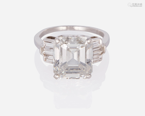 An Art Deco diamond ring