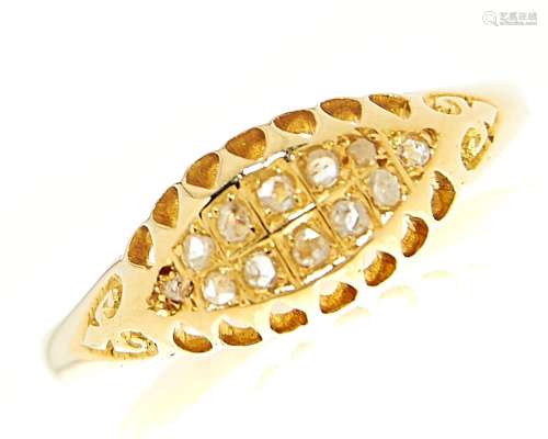 An Edwardian twelve stone diamond ring in 18ct gold, Birming...
