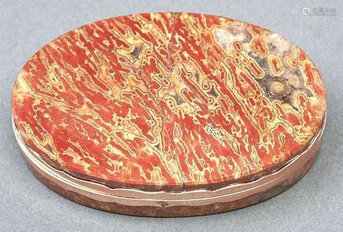 An oval giltmetal mounted hardstone snuff box, early 19th c,...