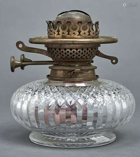 An Edwardian squat cut glass oil lamp on star cut foot, c191...