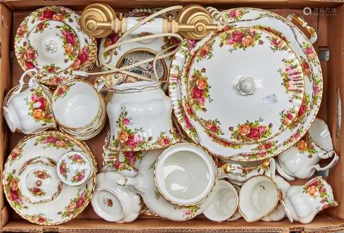 Royal Albert Old Country Roses pattern tea and breakfast war...