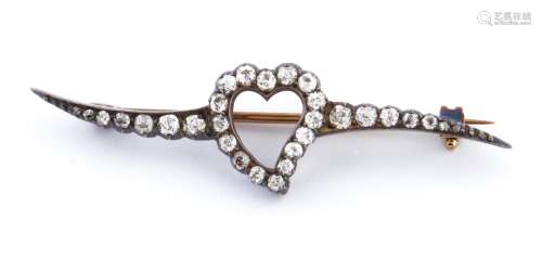 A Victorian diamond heart brooch, c1900, 51mm l, 3.8g Good c...