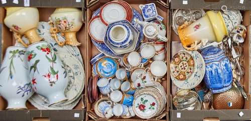 Miscellaneous decorative ceramics, to include Royal Standard...