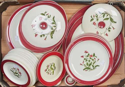 A Wedgwood mid century Mayfield pattern Queen's ware dinner ...
