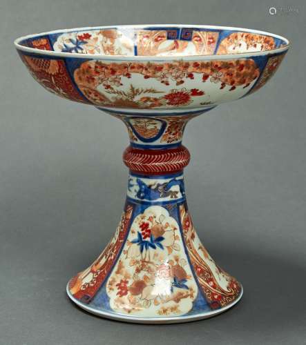 A Japanese Imari porcelain comport, late 19th/early 20th c, ...